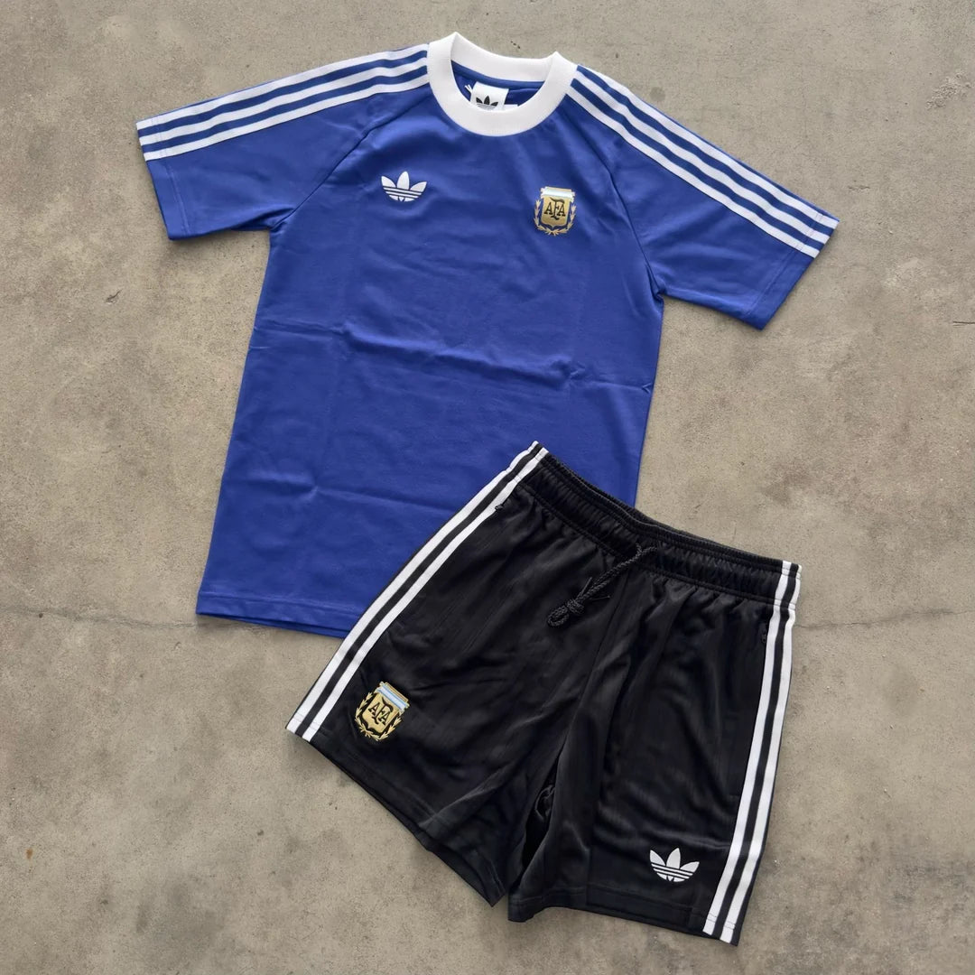 COMPLETINO ADIDAS