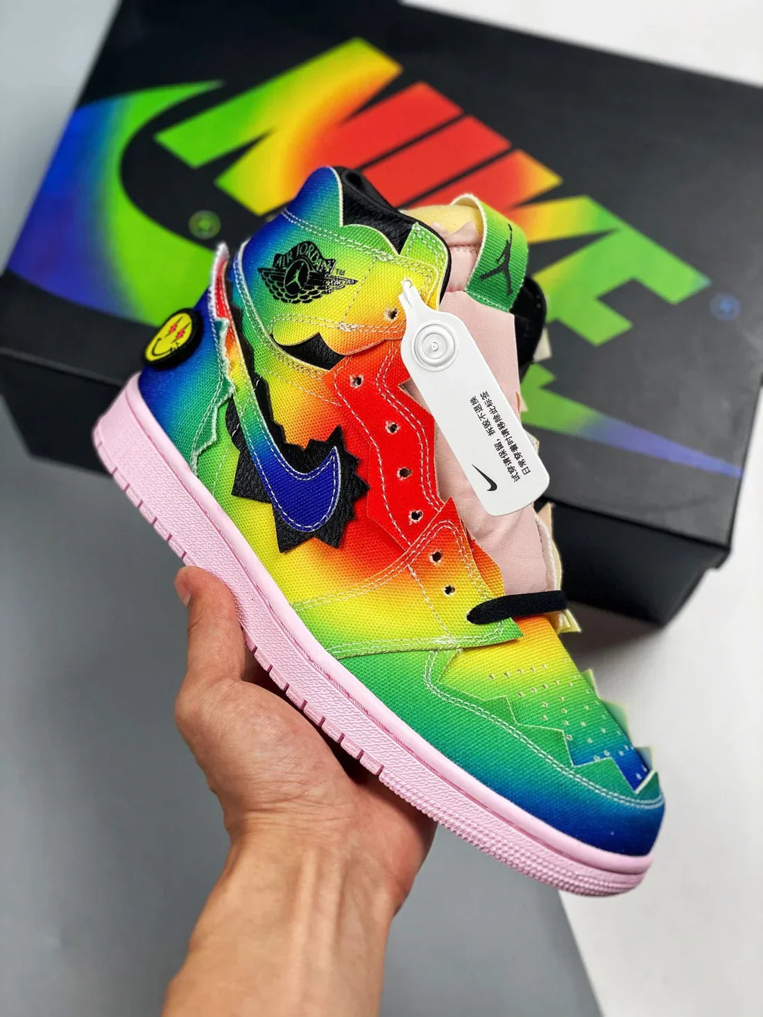 AIR JORDAN 1 MID